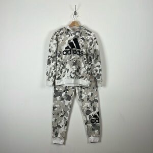 Adidas Youth 14/16 Camo 2 Piece Jogging Sweatsuit Casual, Tracksuit Spellout